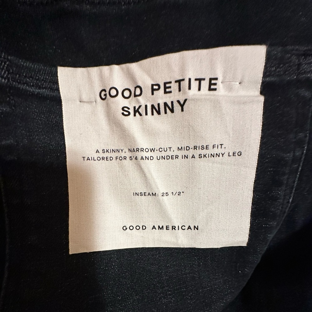 Good American "Always Fits Good"
Skinny Jeans Size 20-26 Plus PETITE - Picture 5 of 7